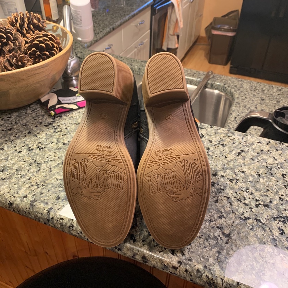 Roxy Booties - Picture 2 of 5